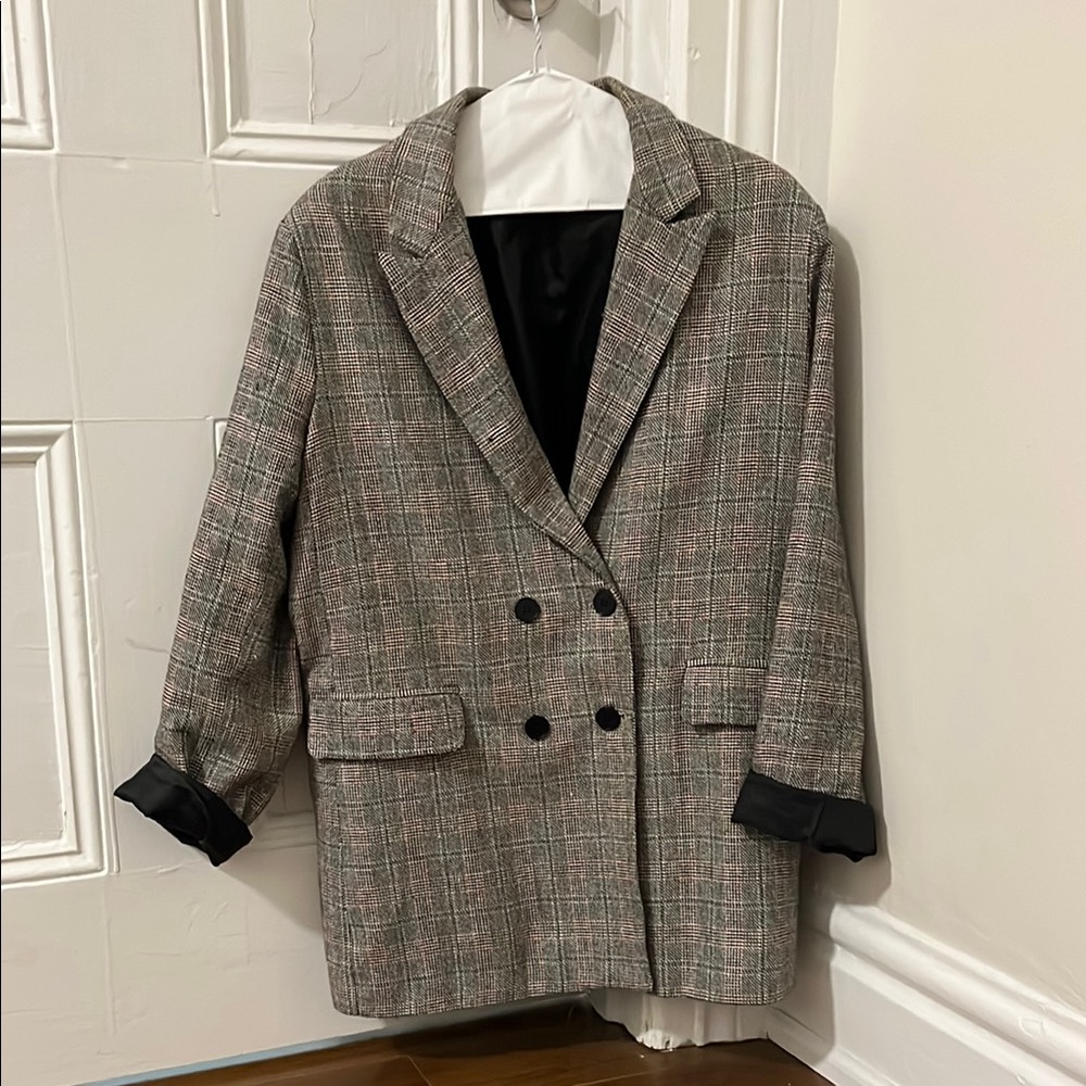 Stylish Plaid Double-Breasted Blazer